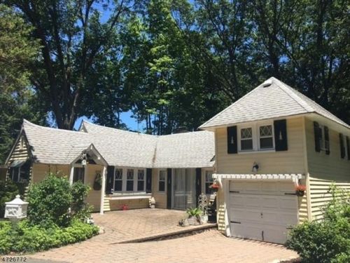 281 Springbrook Trl, Sparta, NJ 07871-2044