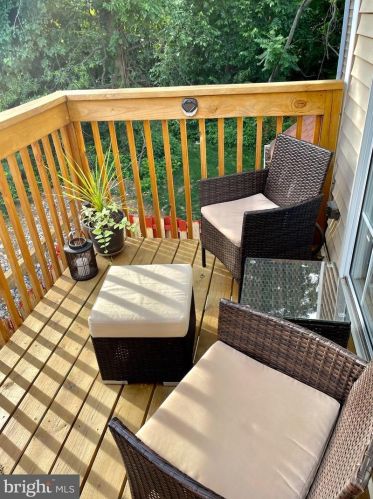 1117 Tristram Cir, West Deptford, NJ 08051-2237
