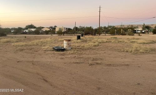 7715 Desert Pass Rd, Tucson, AZ 85743-7281