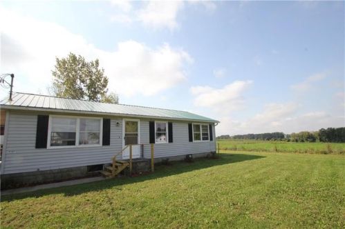 5382 Byron Rd, Elba, NY 14058-9759