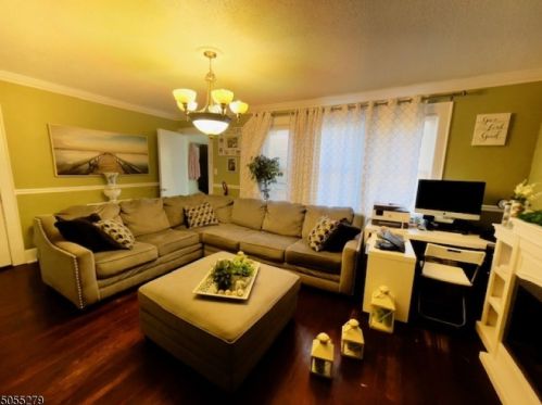 253 Hoffman Blvd, East Orange, NJ 07017-5011