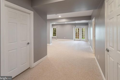 13101 Taverner Loop, Woodbridge VA  22192-5333 exterior