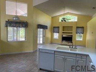 17 Fifer Ln, Palm Coast, FL 32137-9232