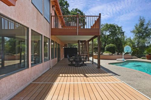 11331 Scarlet Oak Dr, Valley Home CA  95361-9542 exterior