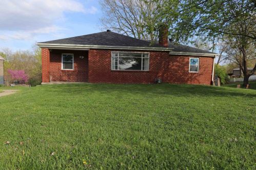 687 Wischer Dr, Covington, KY 41015-2133