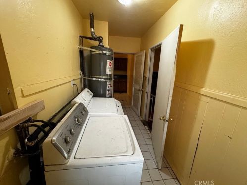 2528 Catherine Rd, Altadena CA  91001-2305 exterior