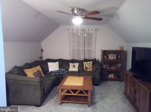 17 Waltham Way, Erial NJ  08081-9321 exterior