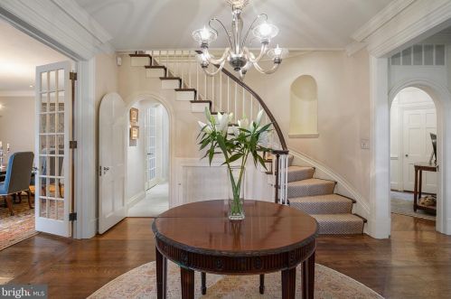 2446 Kalorama Rd, Washington, DC 20008-1625