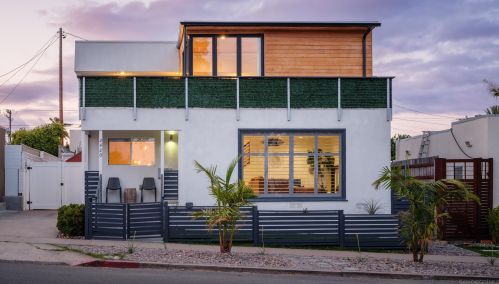 2420 Upas St, San Diego CA  92104-4049 exterior