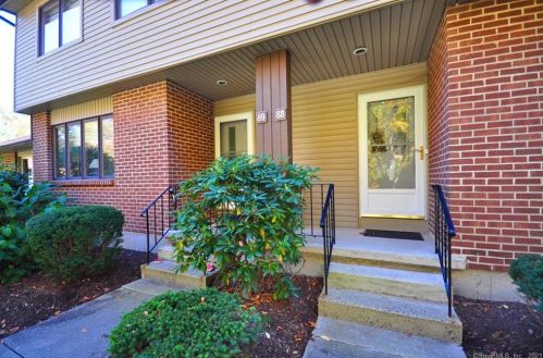 449 Main St, Manchester, CT 06042-1995