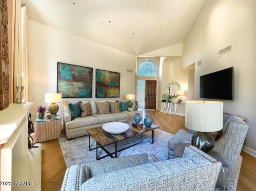 10475 100th St, Scottsdale AZ  85258-4767 exterior