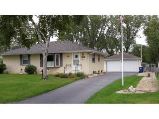351 97 1/2 St, Minneapolis, MN 55420-4426