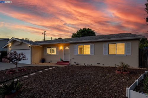 7919 Countess Ct, Pleasanton, CA 94568-1428