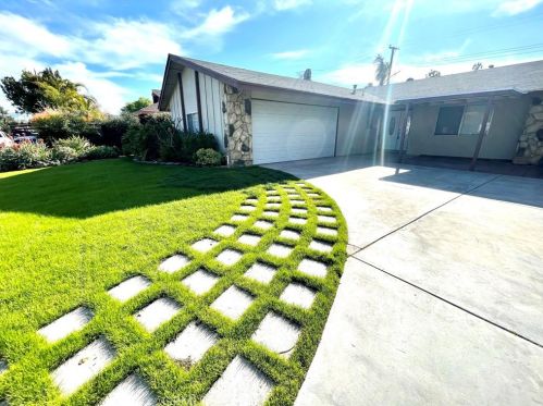 4396 Drexel Ave, Riverside CA  92505-2932 exterior