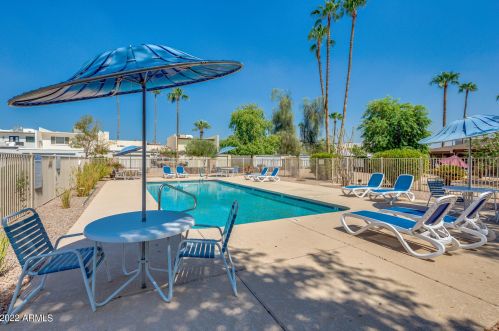 7724 Camelback Rd, Scottsdale AZ 85251-1801 exterior