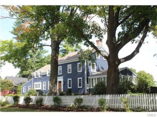 79 Long Meadow Hill Rd, Brookfield Center, CT 06804-1340