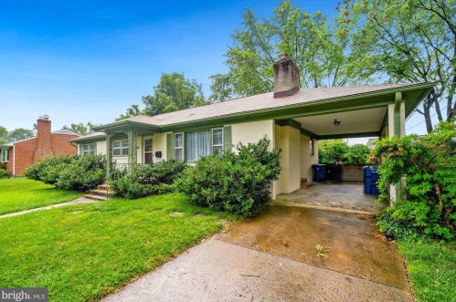 2116 Powhatan St, Falls Church, VA 22043-1910