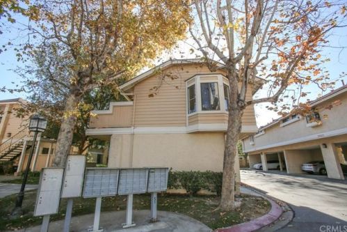 12620 Cleardale Cir, Stanton, CA 90680-4195