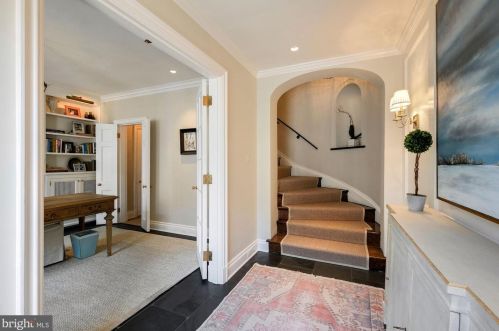 1812 24th St, Washington, DC 20002-1904