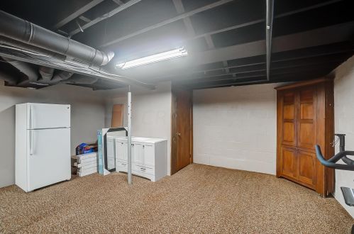 232 Ardmore Rd, Springfield OH  45504-1306 exterior