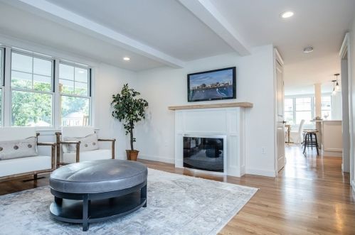 33 Pickering St, Danvers MA  01923-2017 exterior