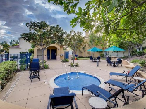 11218 Carmel Crk Rd, San Diego CA 92130-2625 exterior