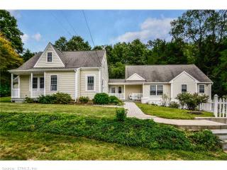 106 Falls Rd, Moodus, CT 06469-1212