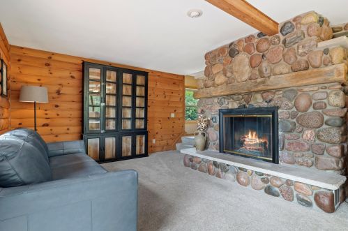 4869 Riverview Dr, Hubertus WI  53033-9777 exterior