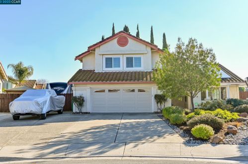 4588 El Monte Ct, Oakley, CA 94561-4106