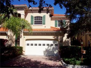 3655 Square West Ln, Sarasota, FL 34238-4604