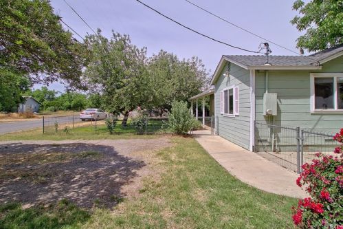 9260 Stanford Ln, Durham CA  95938-9502 exterior
