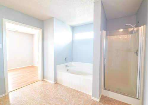 725 Bray St, Cedar Hill TX 75104-6058 exterior