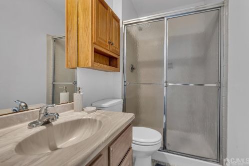 9 Portsmouth Dr, Old Bridge NJ  08857-3116 exterior