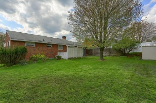 208 Lehr Ave, Pittsburgh, PA 15223-1410