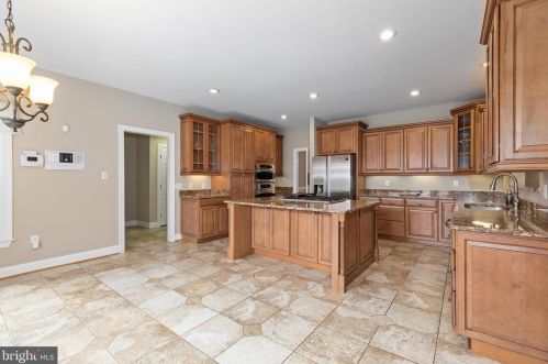 7905 Waterford Dr, Spotsylvania VA  22551-2204 exterior