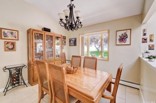92 Forest Rd, South Setauket NY  11720-2256 exterior