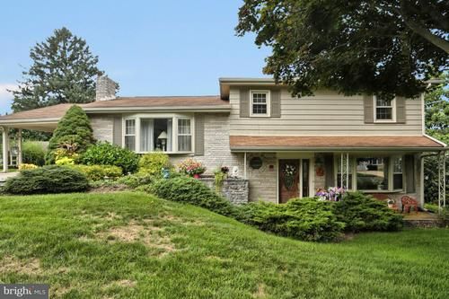416 Reservoir Rd, Navy Sup Dpt, PA 17055-6146