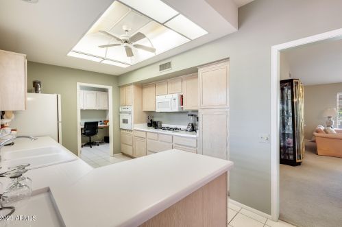 15006 Heritage Dr, Sun City AZ  85375-6622 exterior