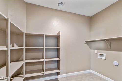 23960 Hilton Ave, Buckeye, AZ 85326-3832