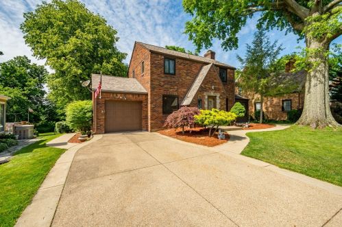 1213 Prospect Rd, Pittsburgh, PA 15227-1428