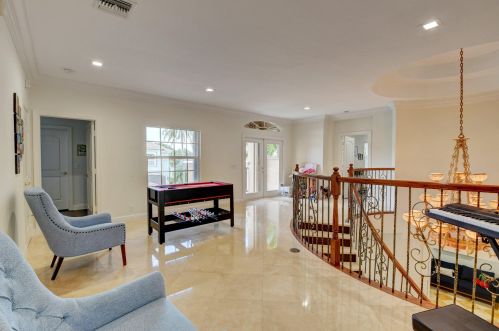 8696 Valhalla Dr, Delray Beach FL  33446-9568 exterior