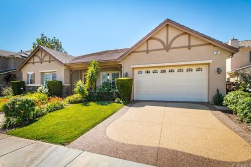 1381 Sweetpea Ln, Beaumont, CA 92223-7820