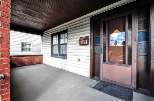 921 Vermont Ave, Glassport, PA 15045-1734