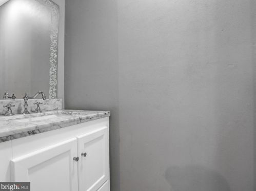 42 Overlook Dr, Primrose PA  17901-4028 exterior