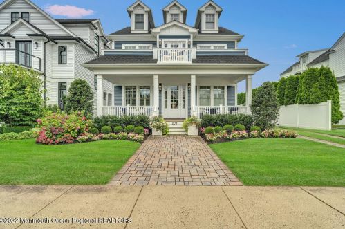 414 9th Ave, Belmar, NJ 07719-2332
