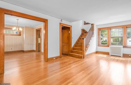 23 Stanford Pl, Montclair NJ  07042-5009 exterior