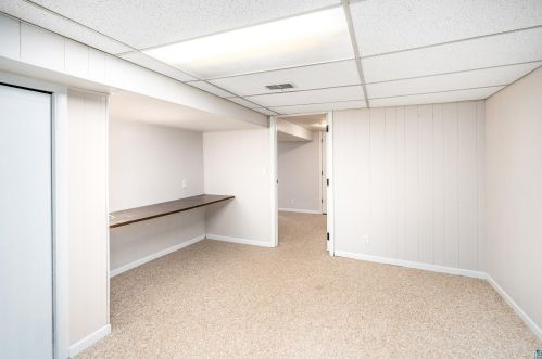 5307 Ivanhoe St, Duluth MN  55804-1141 exterior