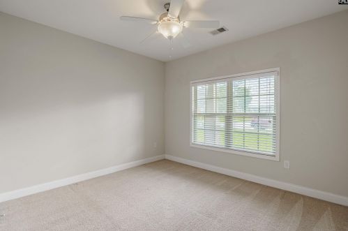 272 Tufton Ct, Cayce-West Columbia SC  29033-2752 exterior