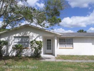 9730 Glen Moor Ln, Port Richey FL  34668-7403 exterior