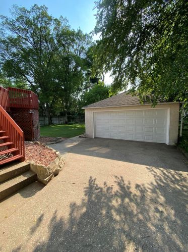 3150 25th St, La Crosse, WI 54601-7602